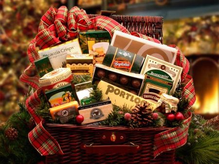 Home & Hearth Fireside Holiday Hamper Online now